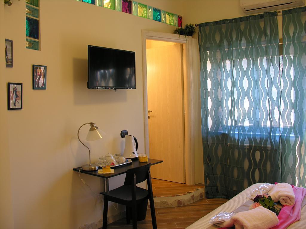 B&B Le Onde Roma Habitación foto