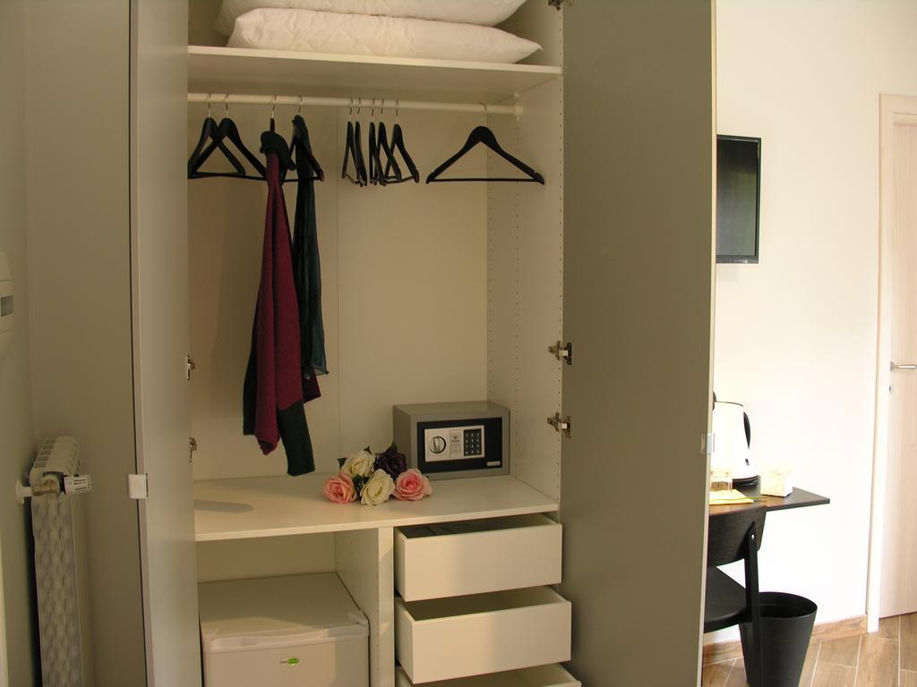B&B Le Onde Roma Habitación foto
