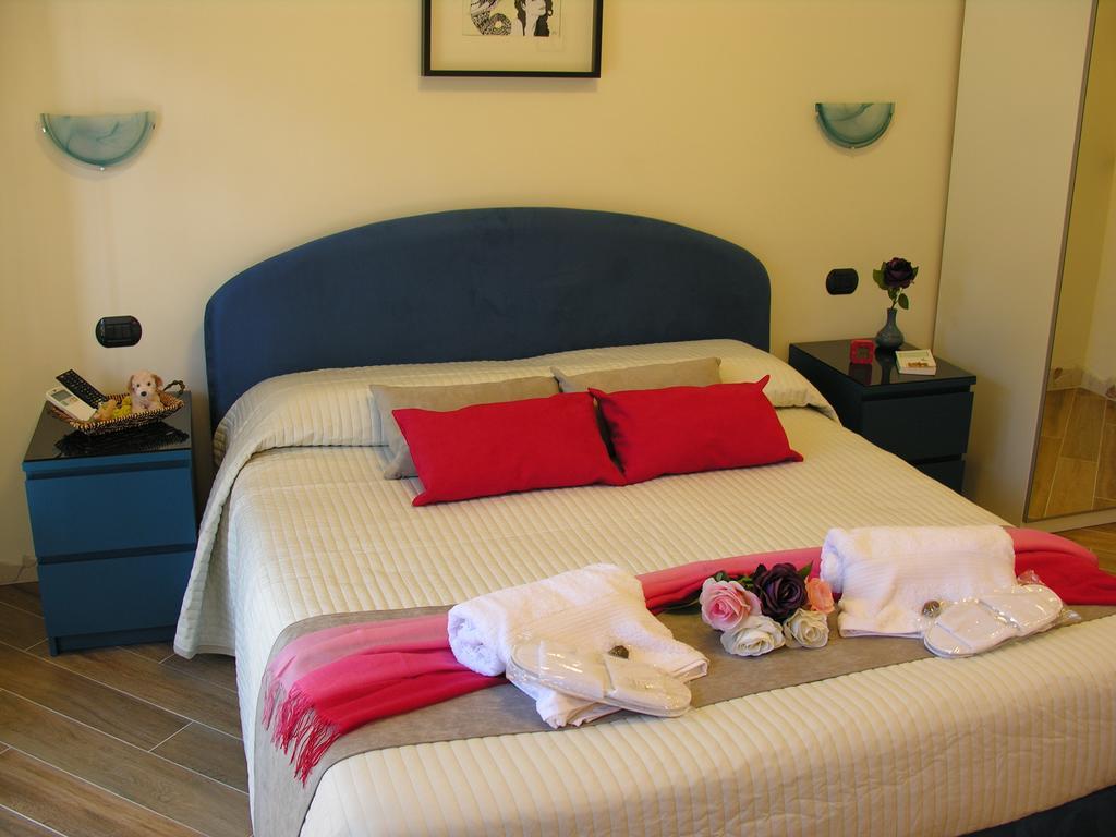 B&B Le Onde Roma Habitación foto